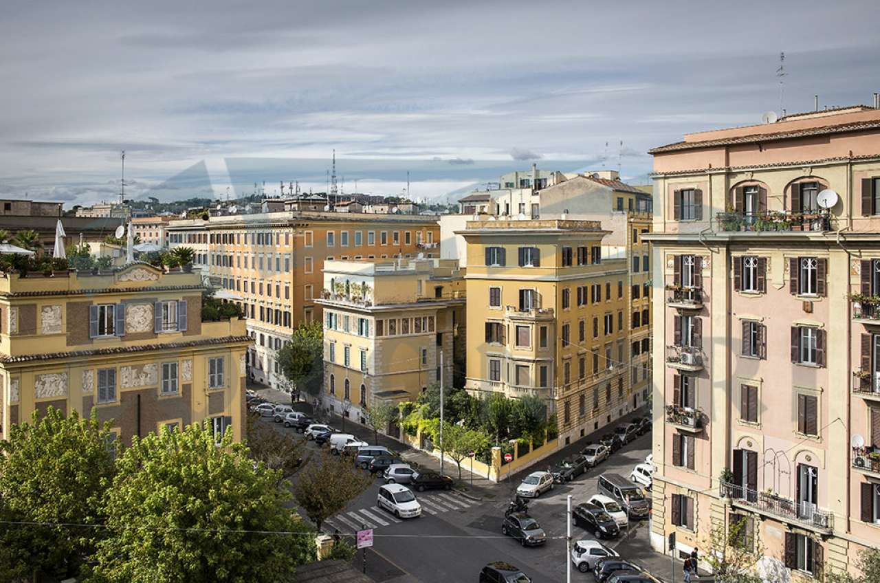 Appartamento ROMA vendita  BORGO  Borgo Angelico STUDIO IMMOBILIARE CORONARI SRL