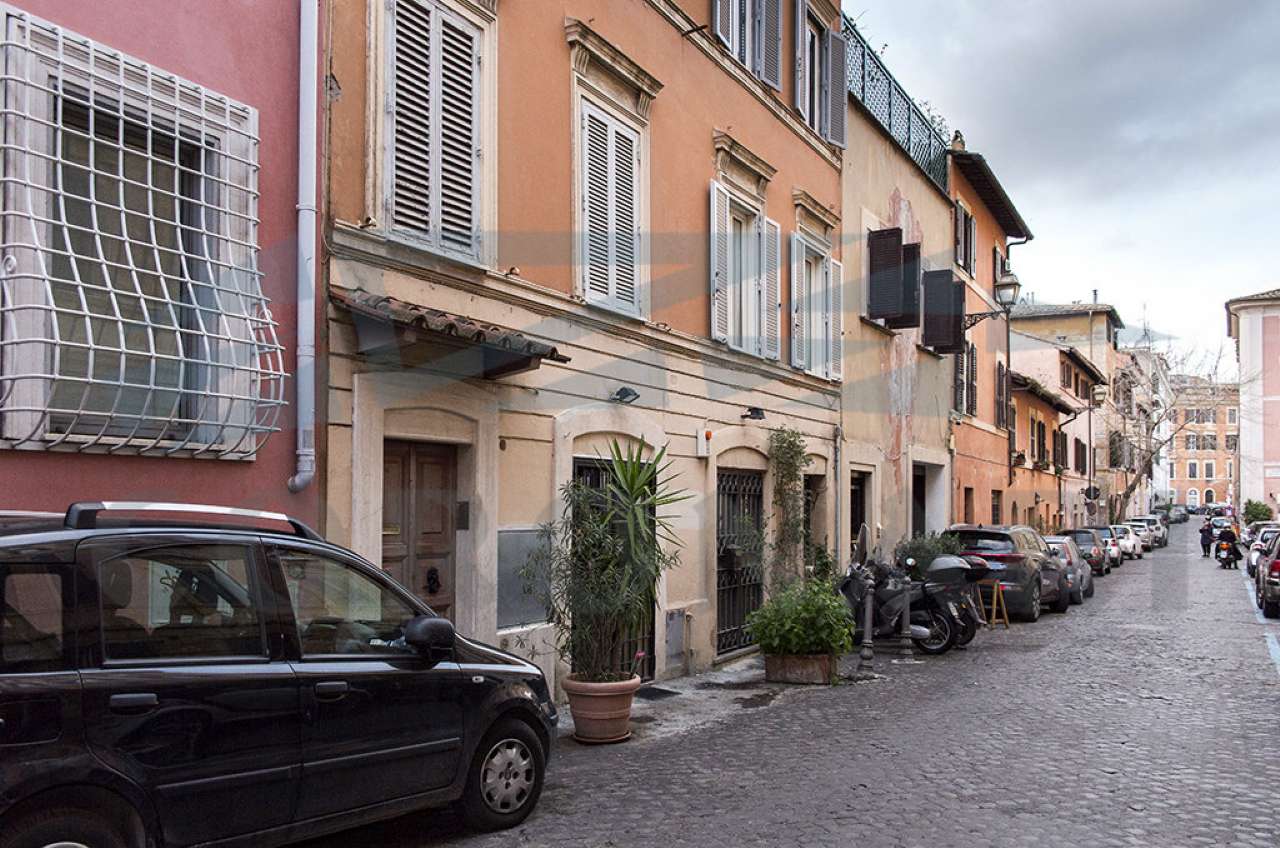 Loft ROMA vendita  TRASTEVERE  del Mattonato STUDIO IMMOBILIARE CORONARI SRL