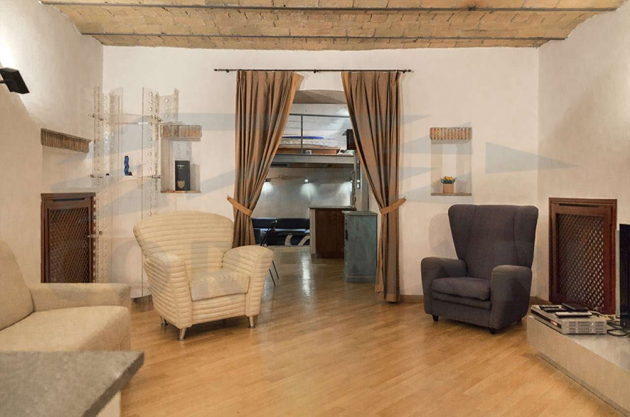 Loft ROMA vendita  TRASTEVERE  del Mattonato STUDIO IMMOBILIARE CORONARI SRL