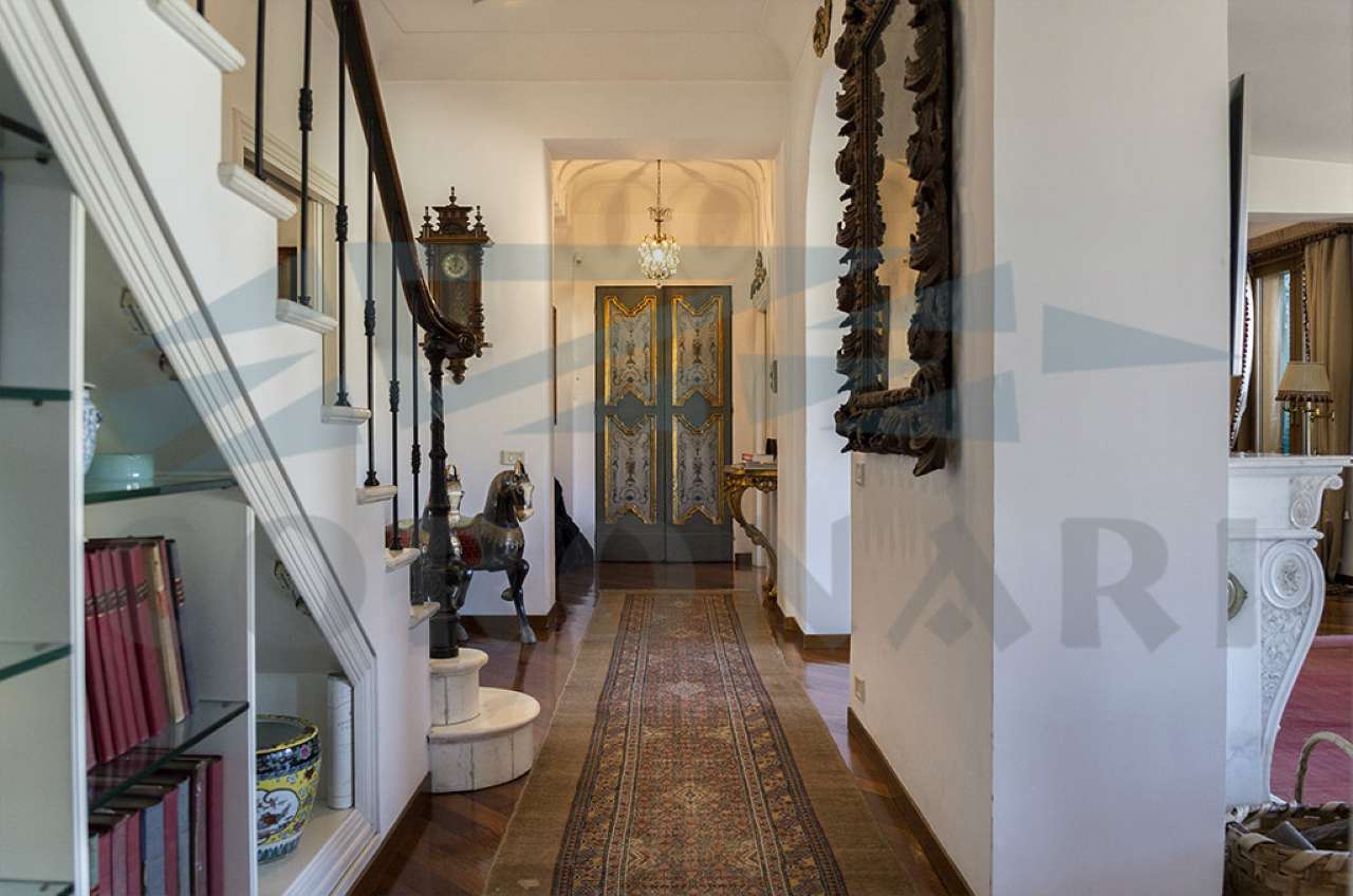 Appartamento ROMA vendita  PRATI Marcello Prestinari STUDIO IMMOBILIARE CORONARI SRL