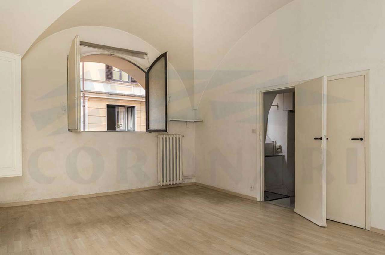 Appartamento ROMA affitto  Centro storico Rasella STUDIO IMMOBILIARE CORONARI SRL