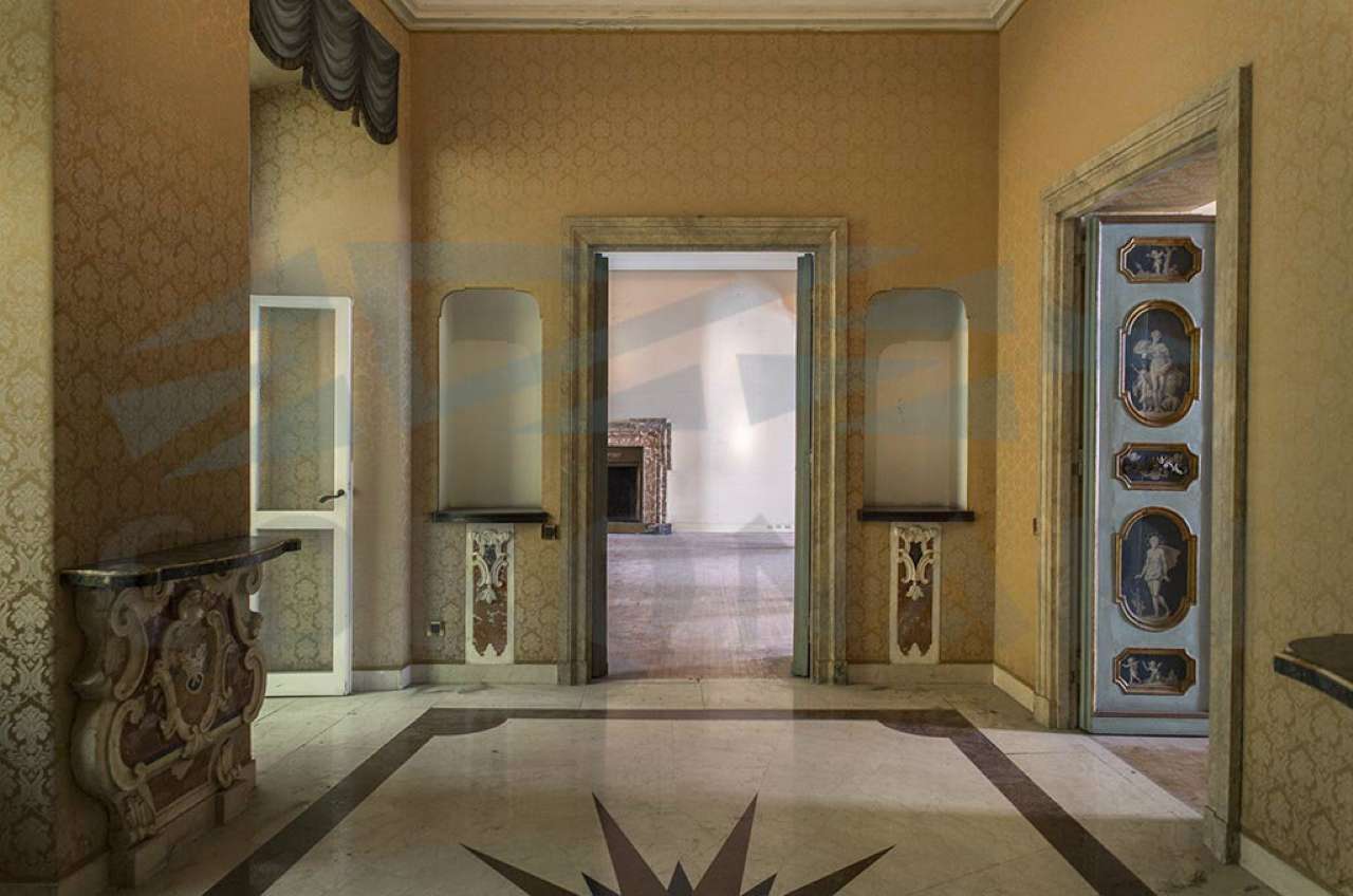 Ufficio - Loc.Com. ROMA affitto  Centro storico della fontanella di borghese STUDIO IMMOBILIARE CORONARI SRL