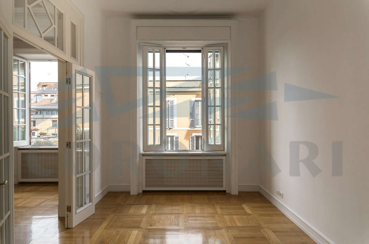 Appartamento ROMA affitto  Centro storico delle Sette Sale STUDIO IMMOBILIARE CORONARI SRL