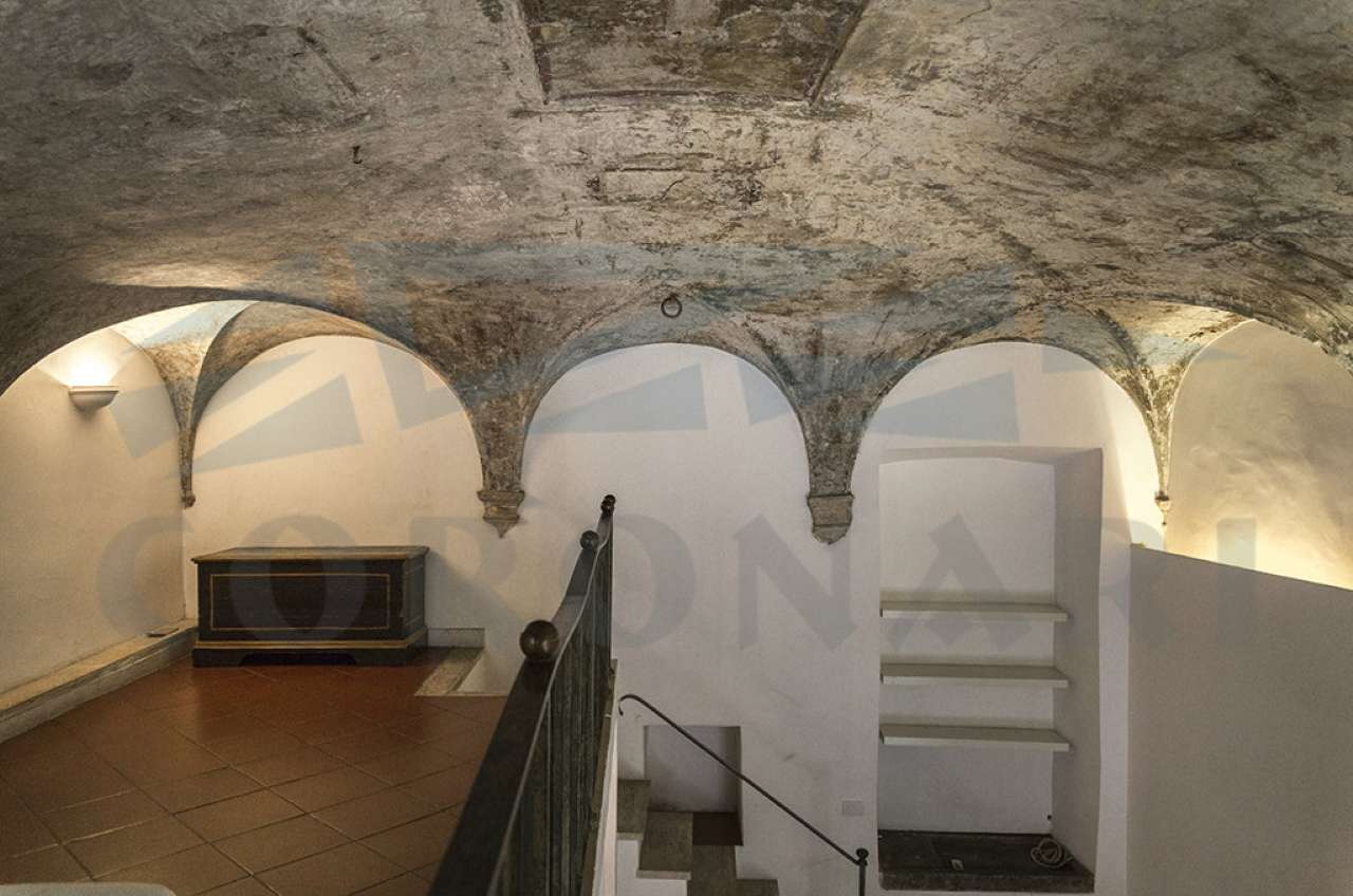 Negozio - Loc.Com. ROMA affitto  Centro storico del Fico STUDIO IMMOBILIARE CORONARI SRL