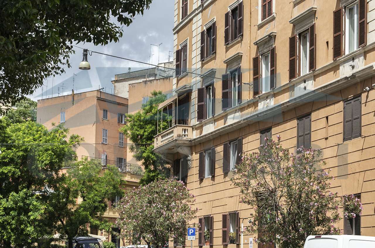 Appartamento ROMA vendita  TRASTEVERE  Emilio Morosini STUDIO IMMOBILIARE CORONARI SRL