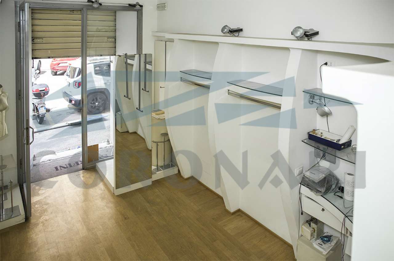  roma vendita quart: centro storico studio-immobiliare-coronari-srl