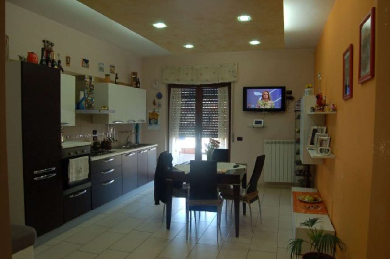 Appartamento STRIANO vendita   Roberto Serafino Giugliano Immobiliare di Giugliano Nicola&C.