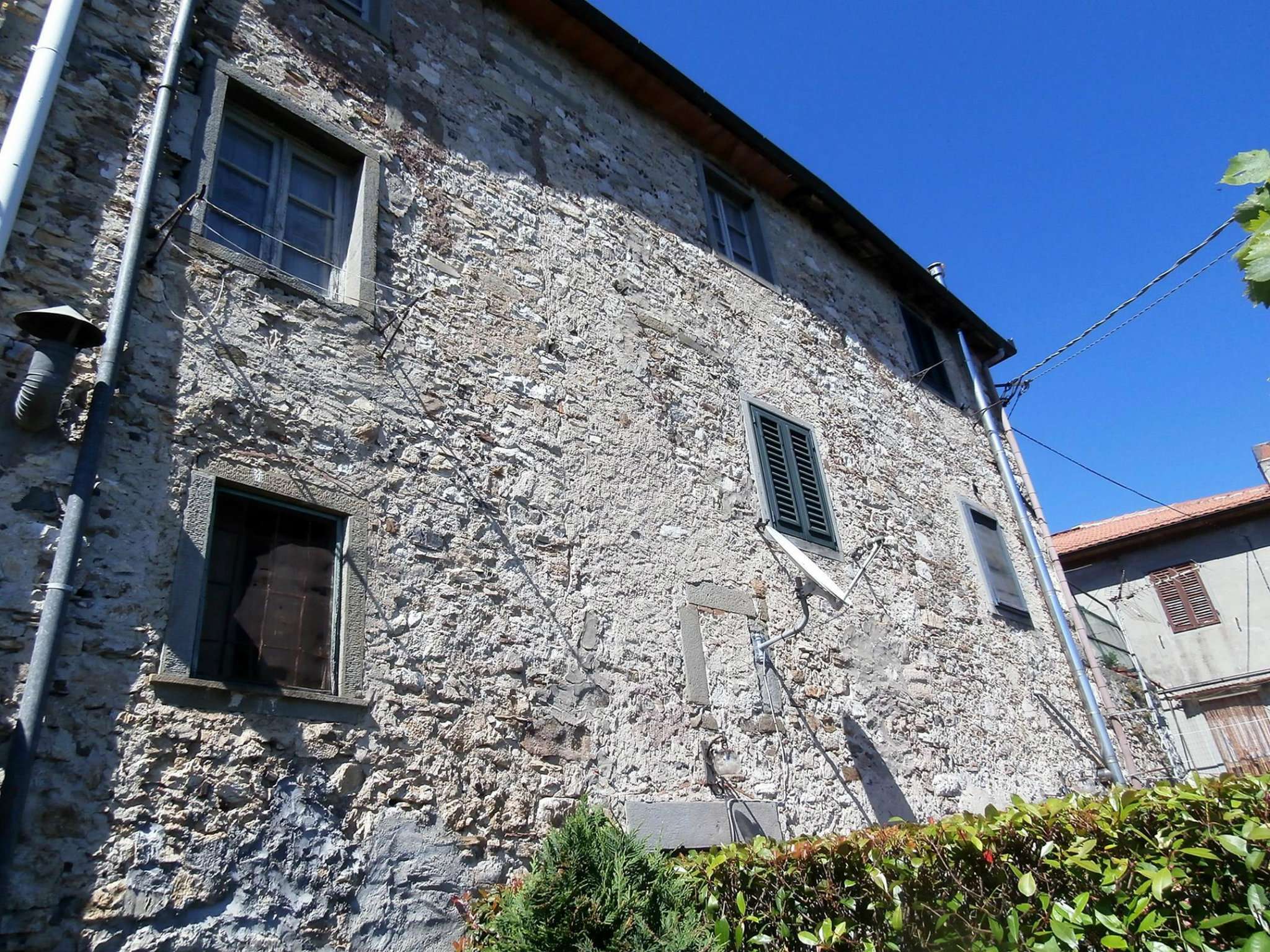 Stabile intero - Palazzo BAGNI DI LUCCA vendita    Casa & Ville Immobiliare