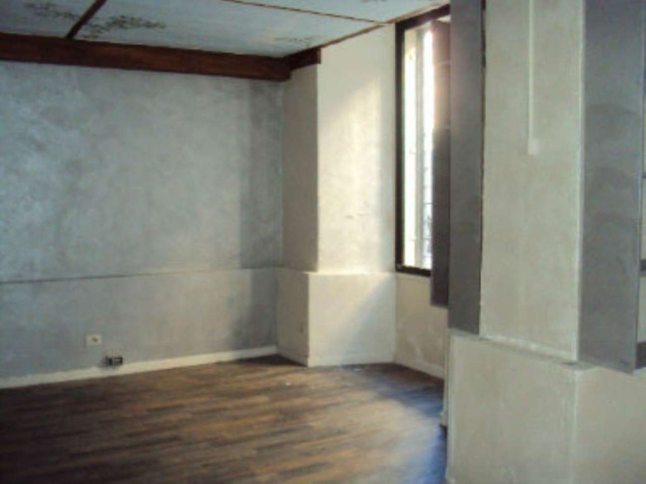 Negozio - Loc.Com. ROMA vendita  SALARIO  VIA BASENTO Case & Loft