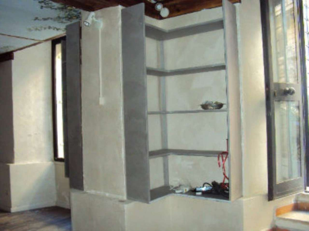 Negozio - Loc.Com. ROMA vendita  SALARIO  VIA BASENTO Case & Loft