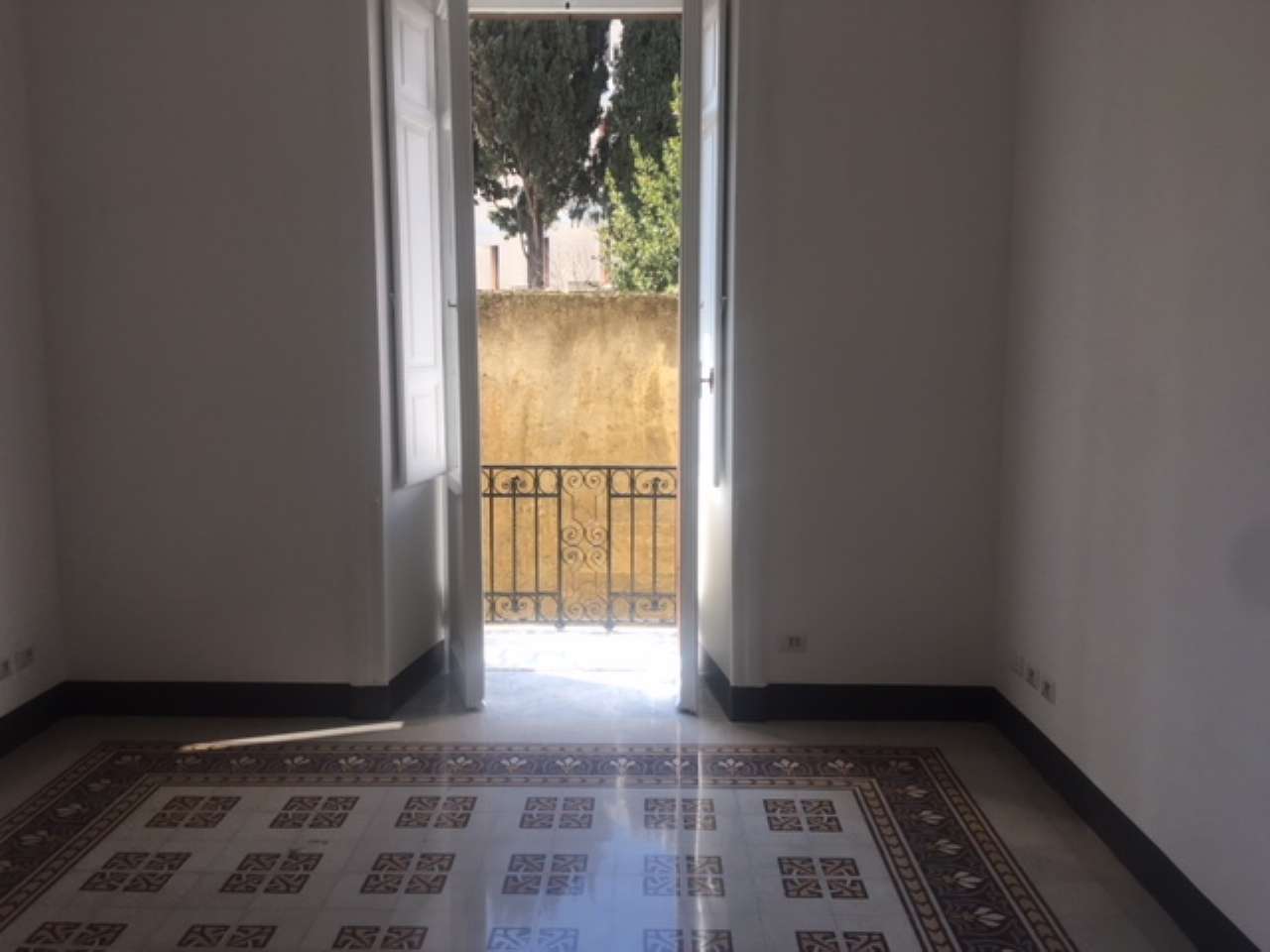 Ufficio - Loc.Com. ROMA affitto  TRIESTE (II MUN.) VIA TEVERE Case & Loft