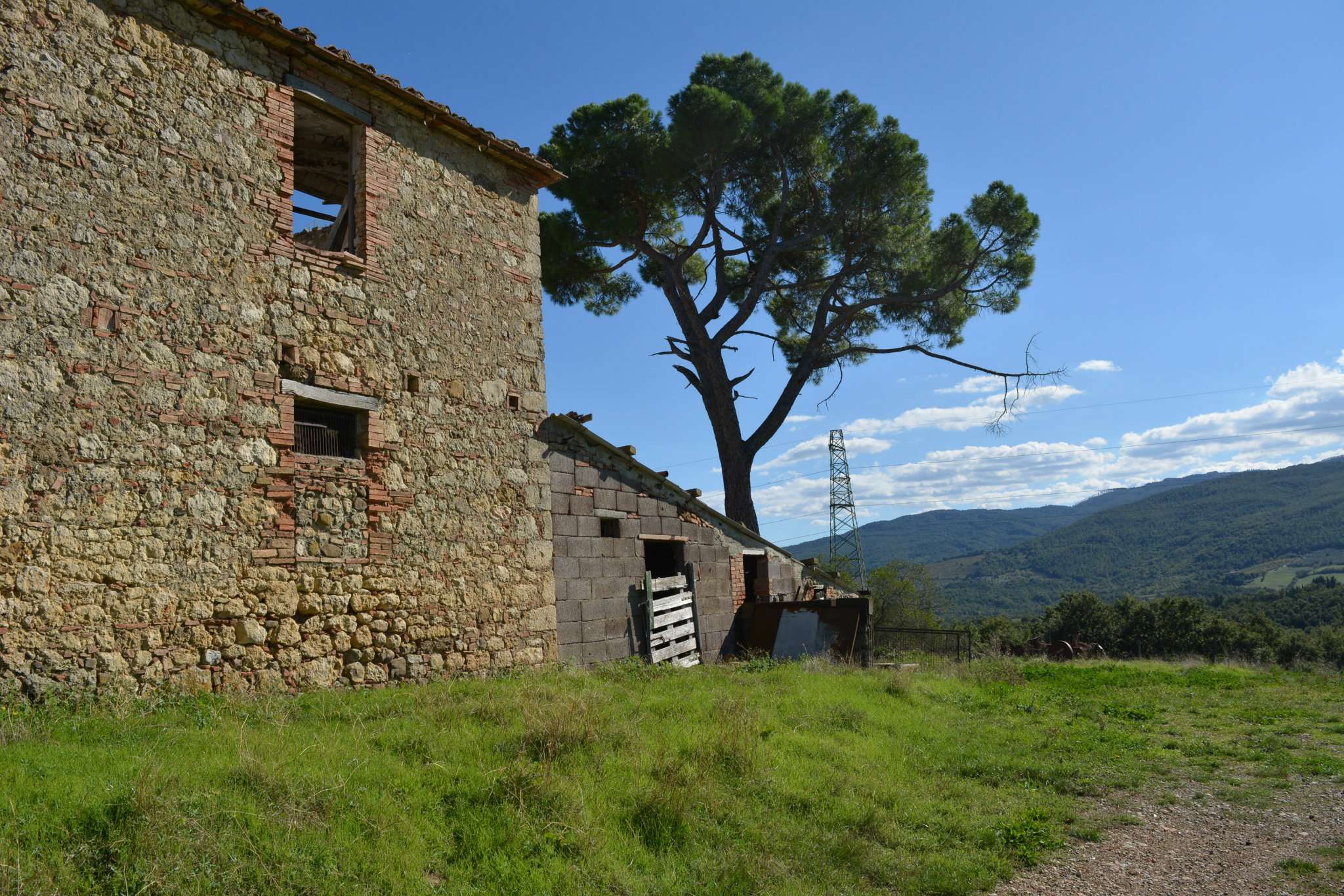 Rustico - Cascina CASTELNUOVO DI VAL DI CECINA vendita    Volterracasa.it