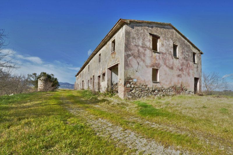 Rustico - Cascina LAJATICO vendita    Volterracasa.it