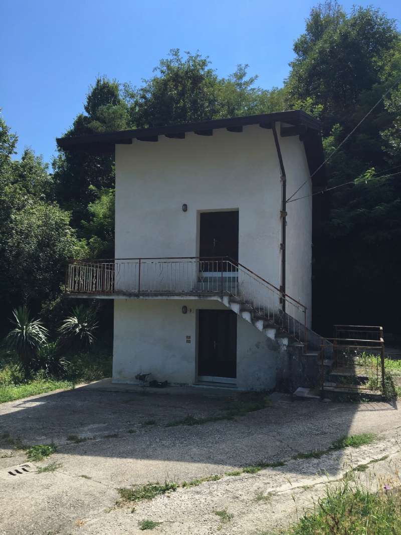 Villa Unifamiliare - Indipendente FAEDIS vendita   case canale alto GALLERY SRL