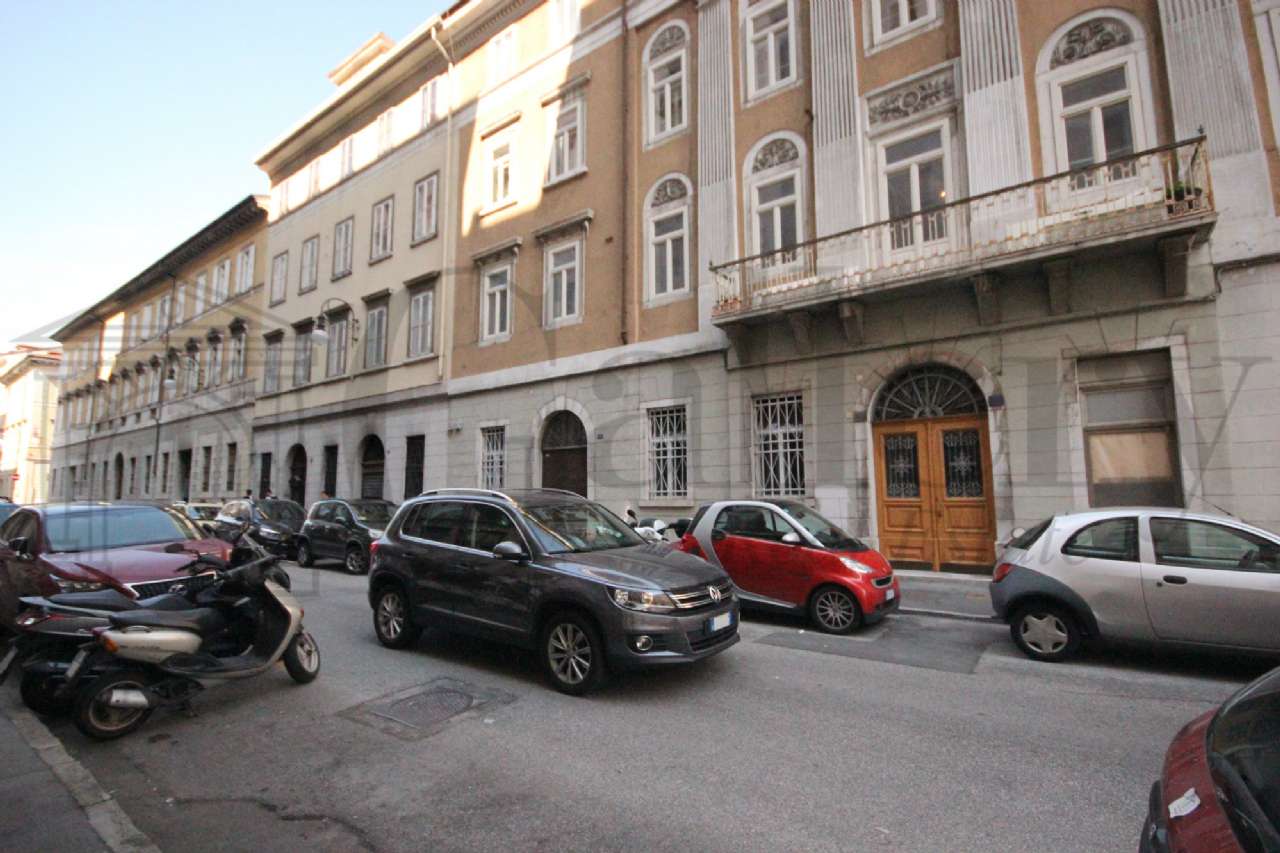  trieste affitto quart: centro gallery-srl