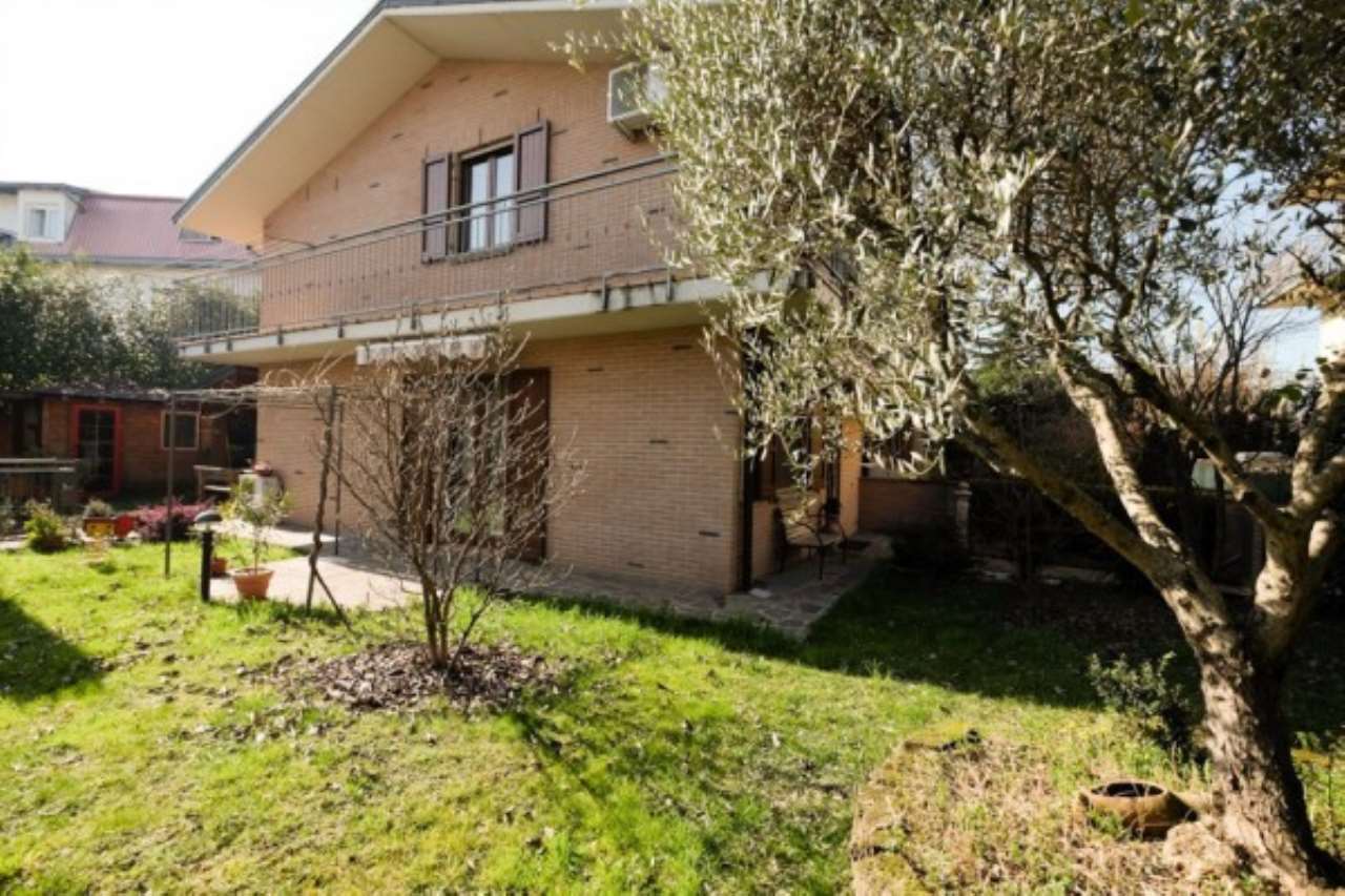 Villa Affiancata - Schiera CAPRIATE SAN GERVASIO vendita   Bergamo RE/MAX Expo