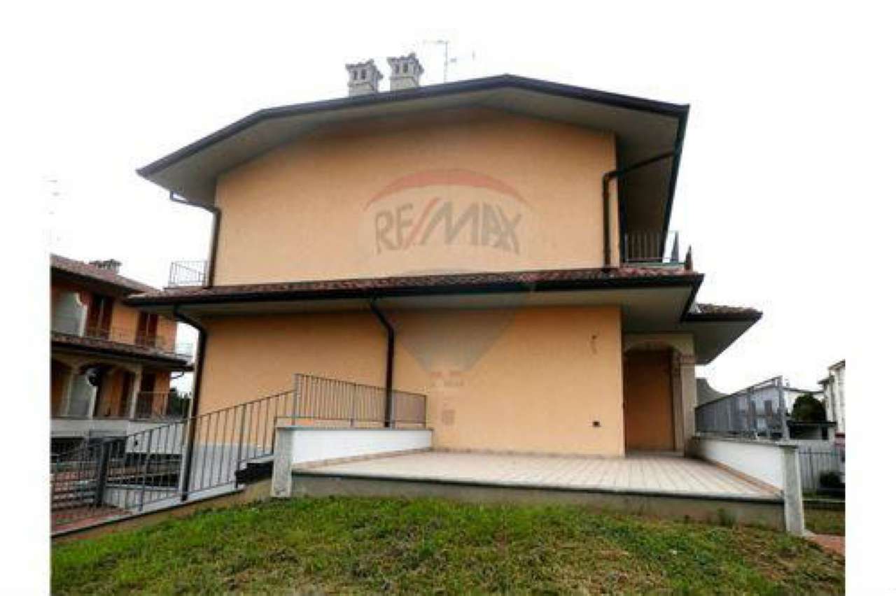 Appartamento BOLTIERE vendita   27 Gennaio RE/MAX Expo