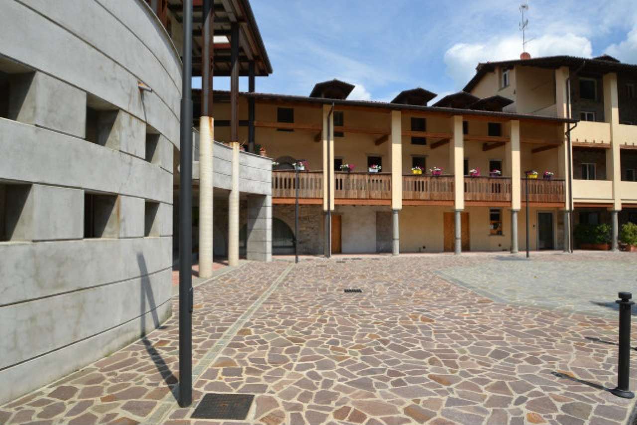 Appartamento CAPRINO BERGAMASCO vendita   Roma RE/MAX Expo