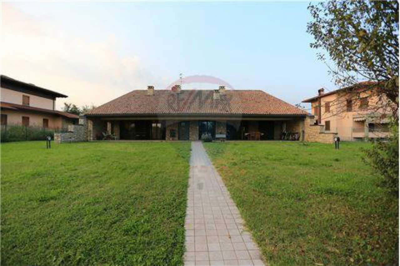 Villa ZANICA vendita   lungo serio RE/MAX Expo