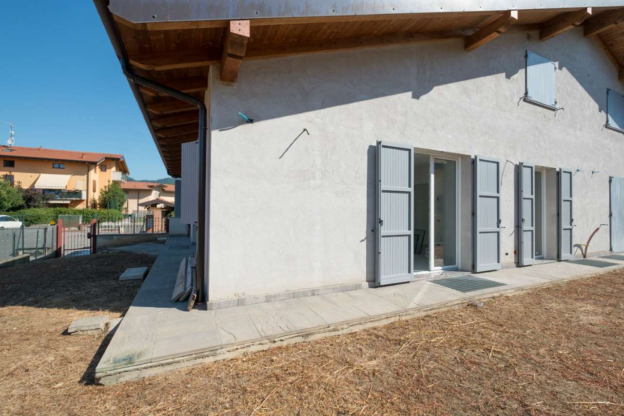 Villa Bifamiliare TERNO D