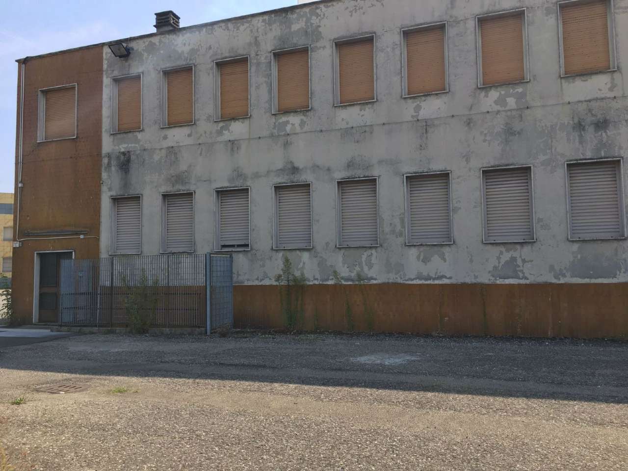 Capannoni (Tutti) MILANO affitto  AFFORI  RE/MAX Expo