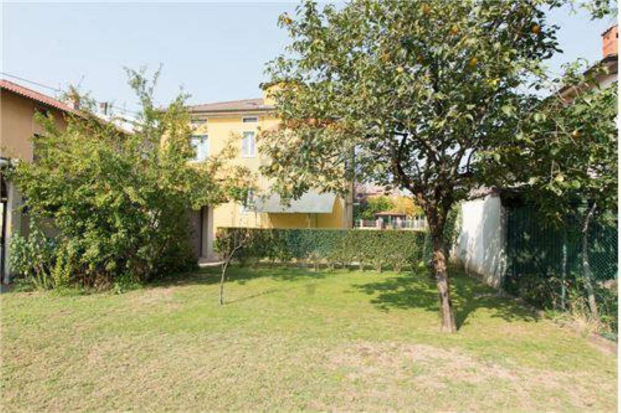 Villa DALMINE vendita   XXV APRILE RE/MAX Expo