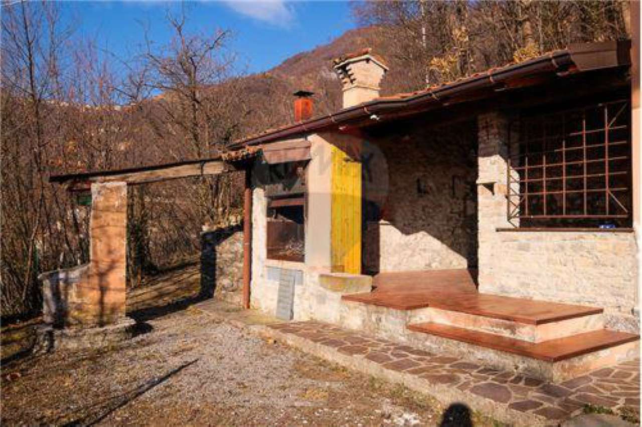 Villa Unifamiliare - Indipendente TORRE DE