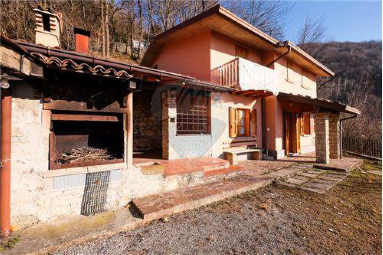Villa Unifamiliare - Indipendente TORRE DE