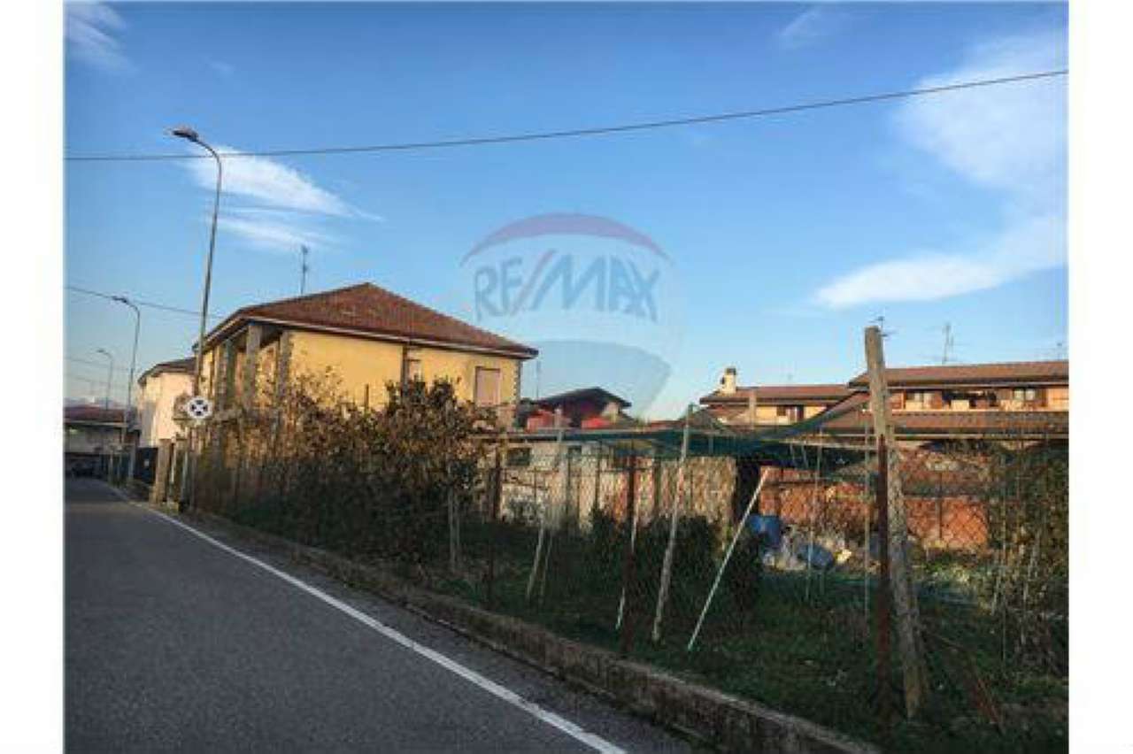 Villa Unifamiliare - Indipendente SUISIO vendita   Colombo RE/MAX Expo