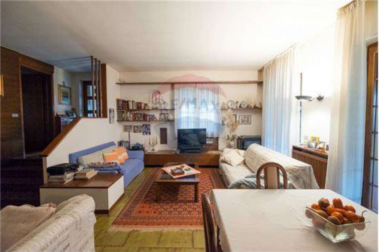 Villa Quadrifamiliare BORGO DI TERZO vendita   privata Agazzi RE/MAX Expo