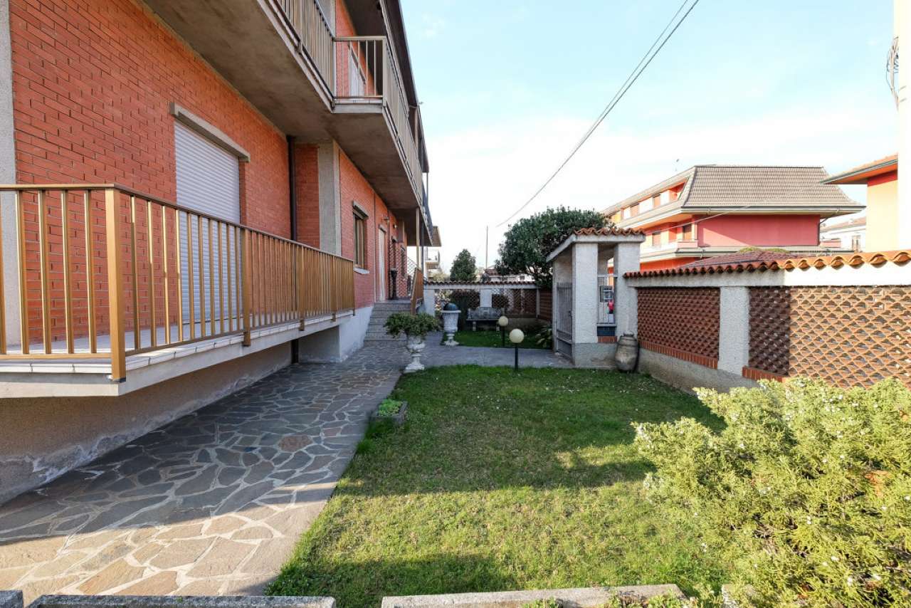 Villa Unifamiliare - Indipendente CISERANO vendita   via Del Torchio RE/MAX Expo