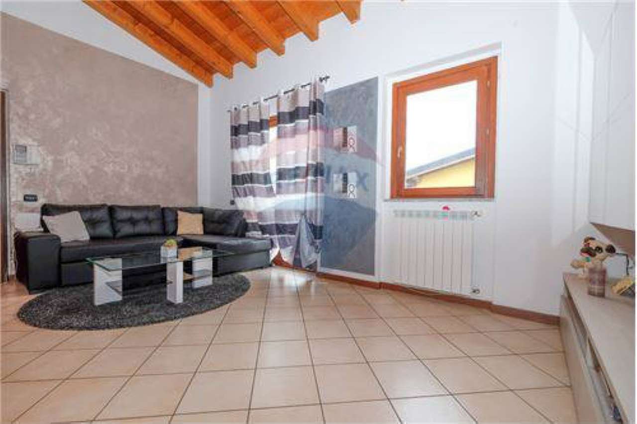 Appartamento BONATE SOTTO vendita   PIAVE RE/MAX Expo