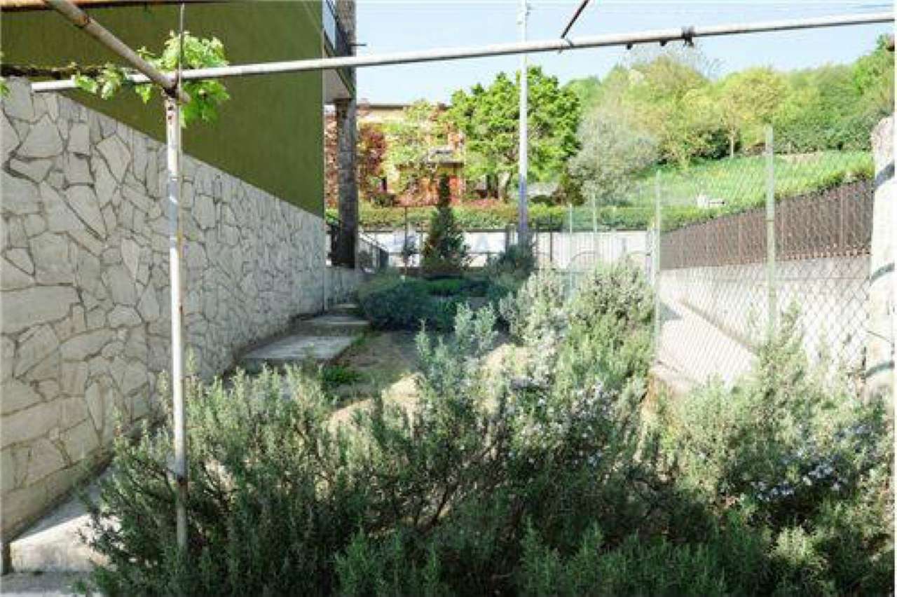 Villa Unifamiliare - Indipendente SOTTO IL MONTE GIOVANNI XXIII vendita   Catoalri RE/MAX Expo