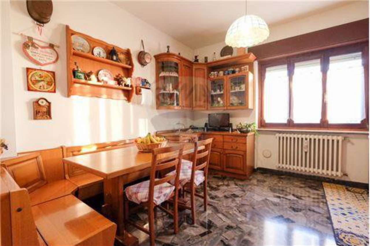 Villa Bifamiliare PONTE SAN PIETRO vendita   XI Febbraio RE/MAX Expo