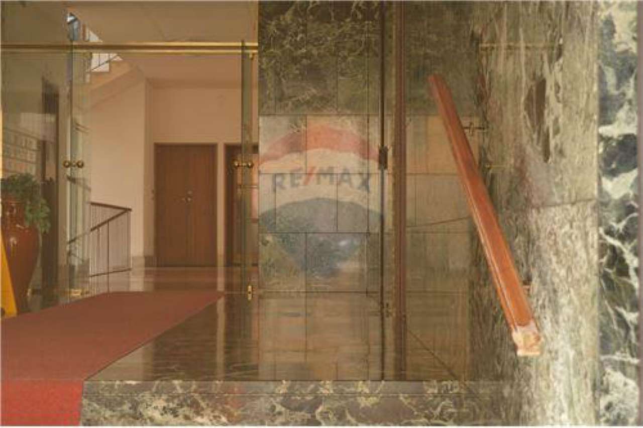 Ufficio - Loc.Com. BERGAMO affitto   LOCATELLI RE/MAX Expo