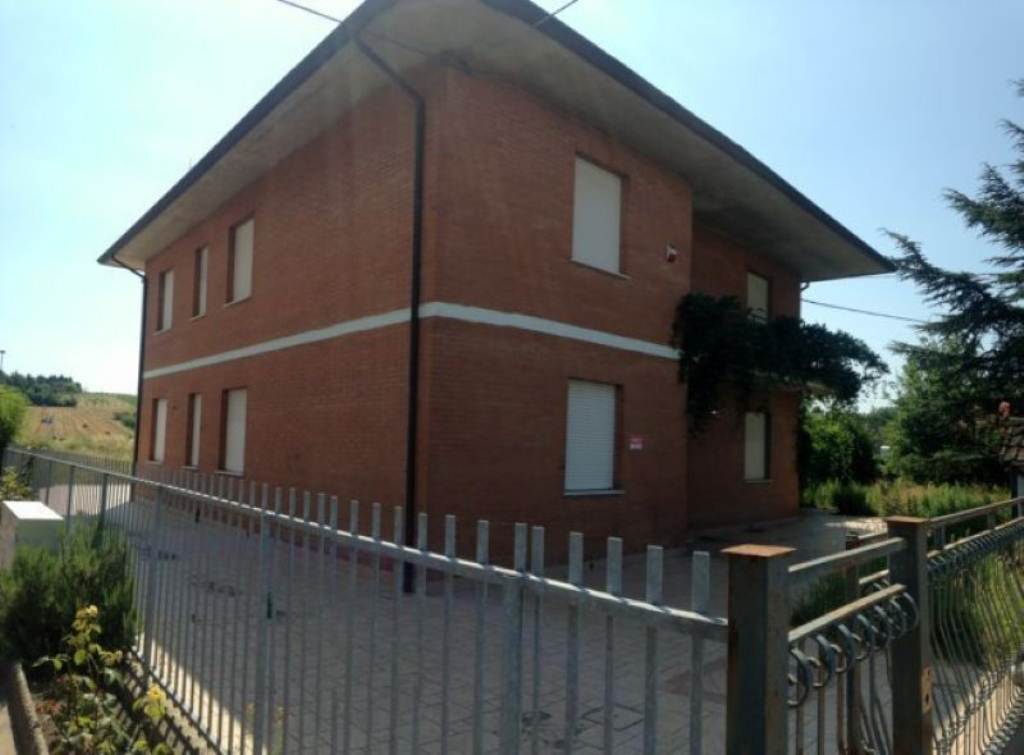  bertinoro vendita quart:  quatarca immobiliare snc di giacomo boschi & c.