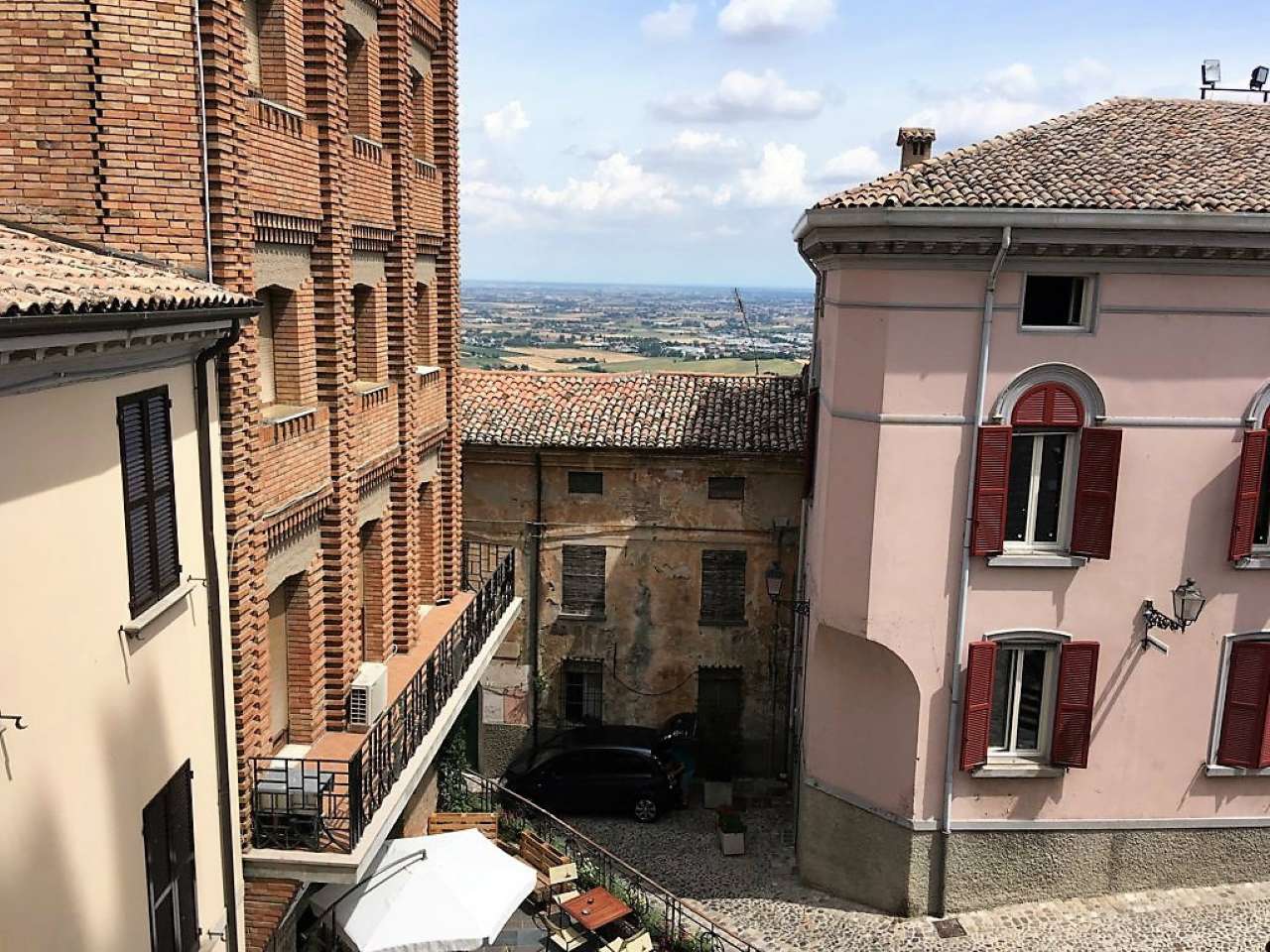  bertinoro vendita quart:  quatarca immobiliare snc di giacomo boschi & c.