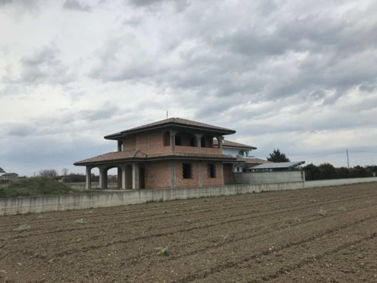  cesena vendita quart:  quatarca immobiliare snc di giacomo boschi & c.