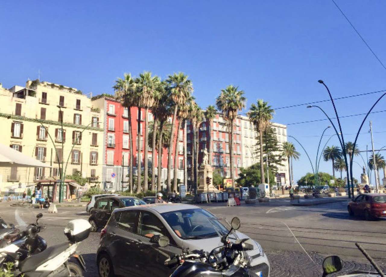  napoli affitto quart: chiaia arco immobiliare deluxe napoli via dei mille n 16