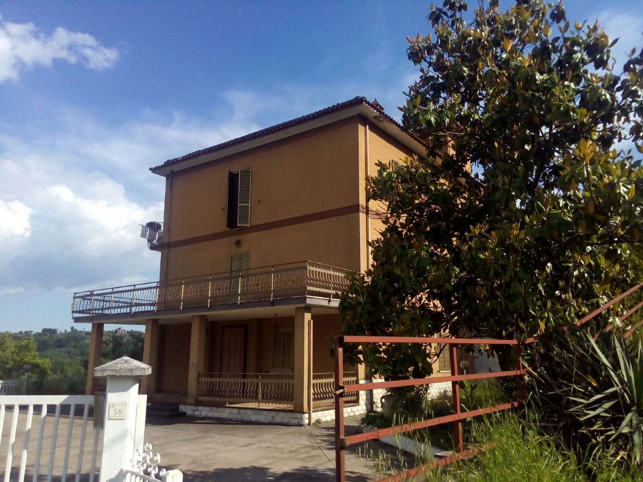 Appartamento TORRICE vendita   Via Cervona IMMOBILIARE VITTORIO VENETO S.R.L.