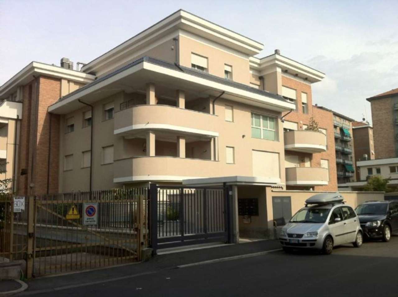 Appartamento BRESSO vendita   Mattei Banca immobiliare di Barosi Sergio