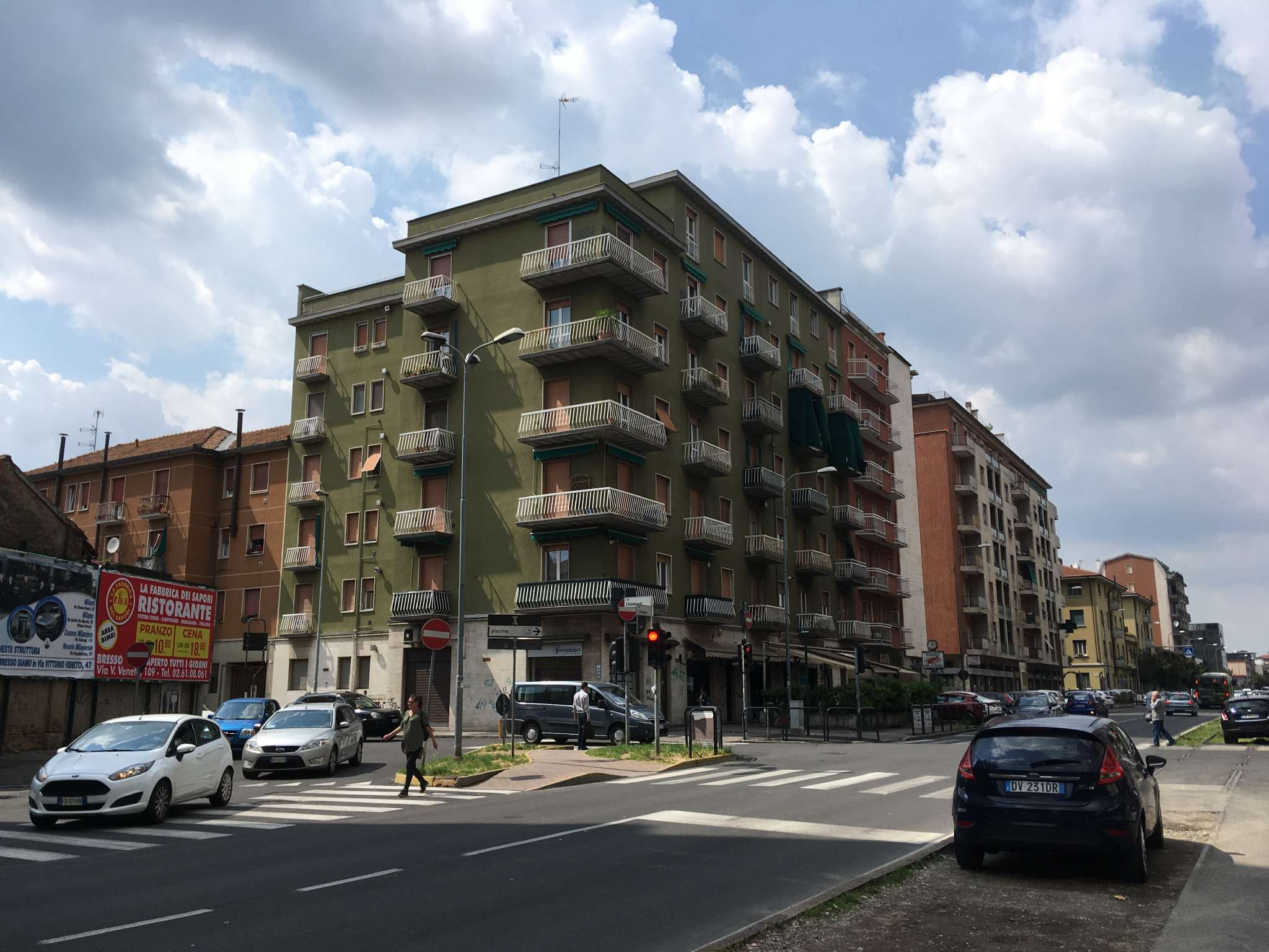 Appartamento BRESSO vendita   Isimbardi Banca immobiliare di Barosi Sergio