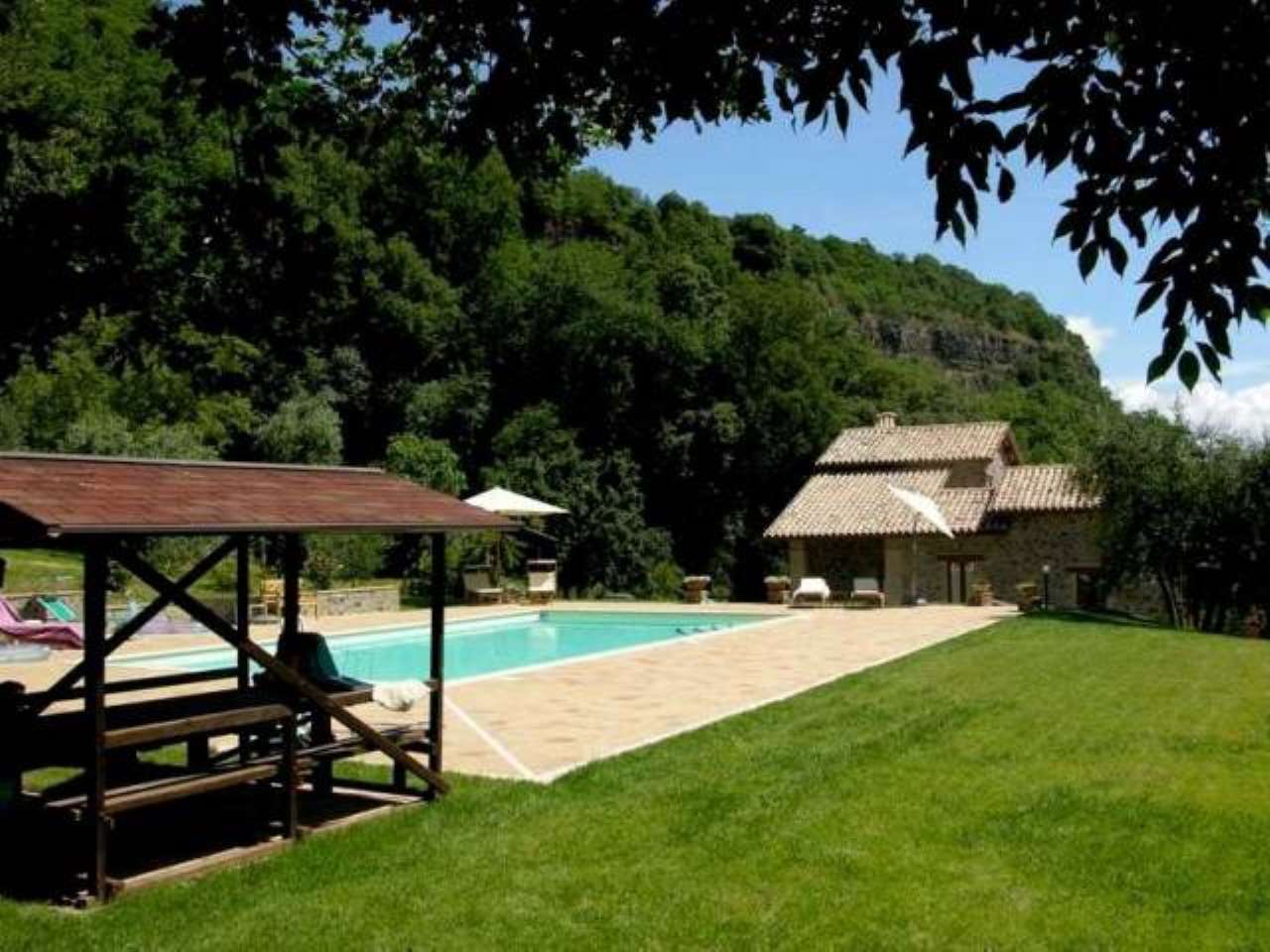 Villa ORVIETO vendita   Loc. Rocca Ripesena Casa Chic Consulting srls