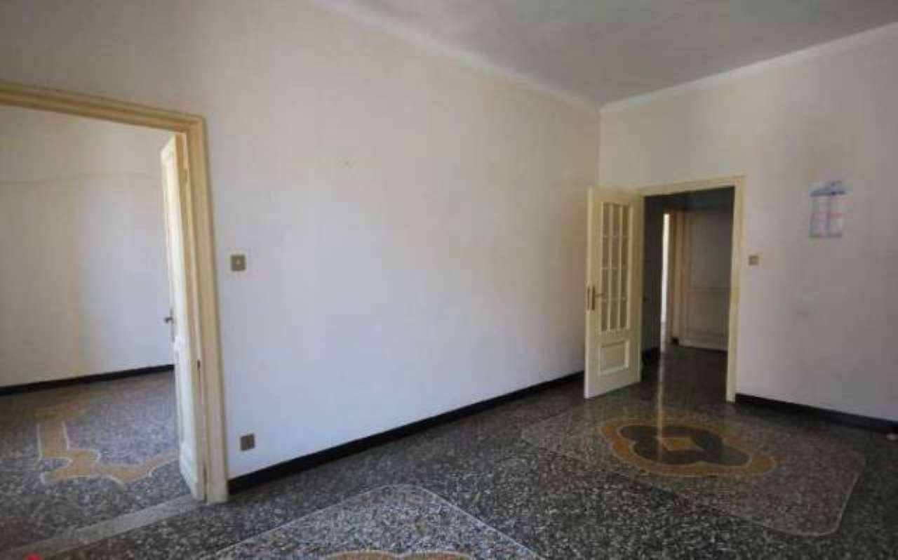 Appartamento GENOVA vendita  PRINCIPE PONZA Immobiliare Pugliese S.N.C.