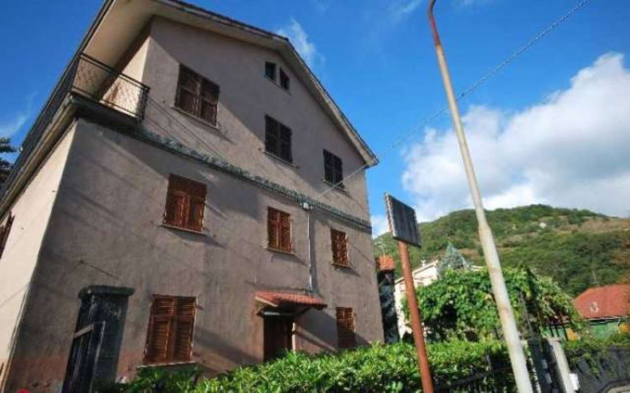  campo ligure vendita quart:  immobiliare pugliese s.n.c.