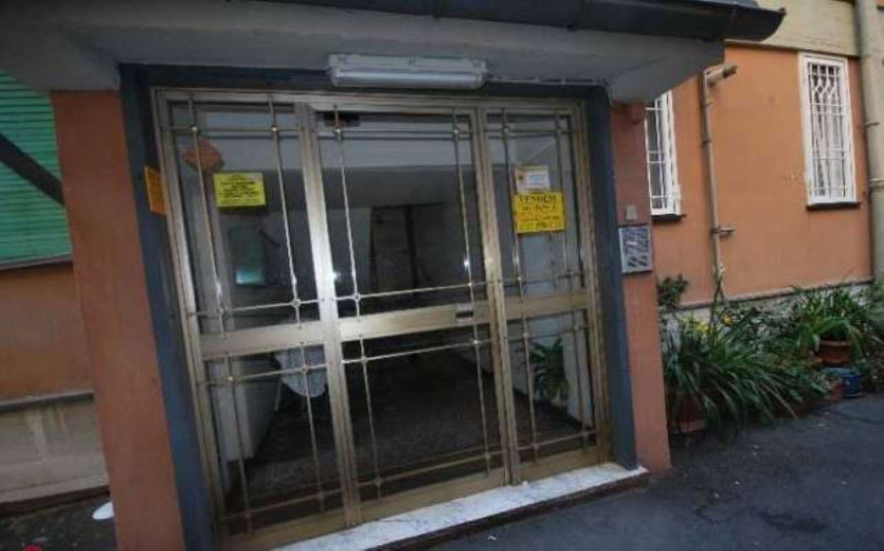  genova vendita quart:  immobiliare pugliese s.n.c.