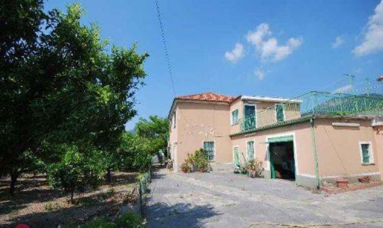  loano vendita quart:  immobiliare pugliese s.n.c.