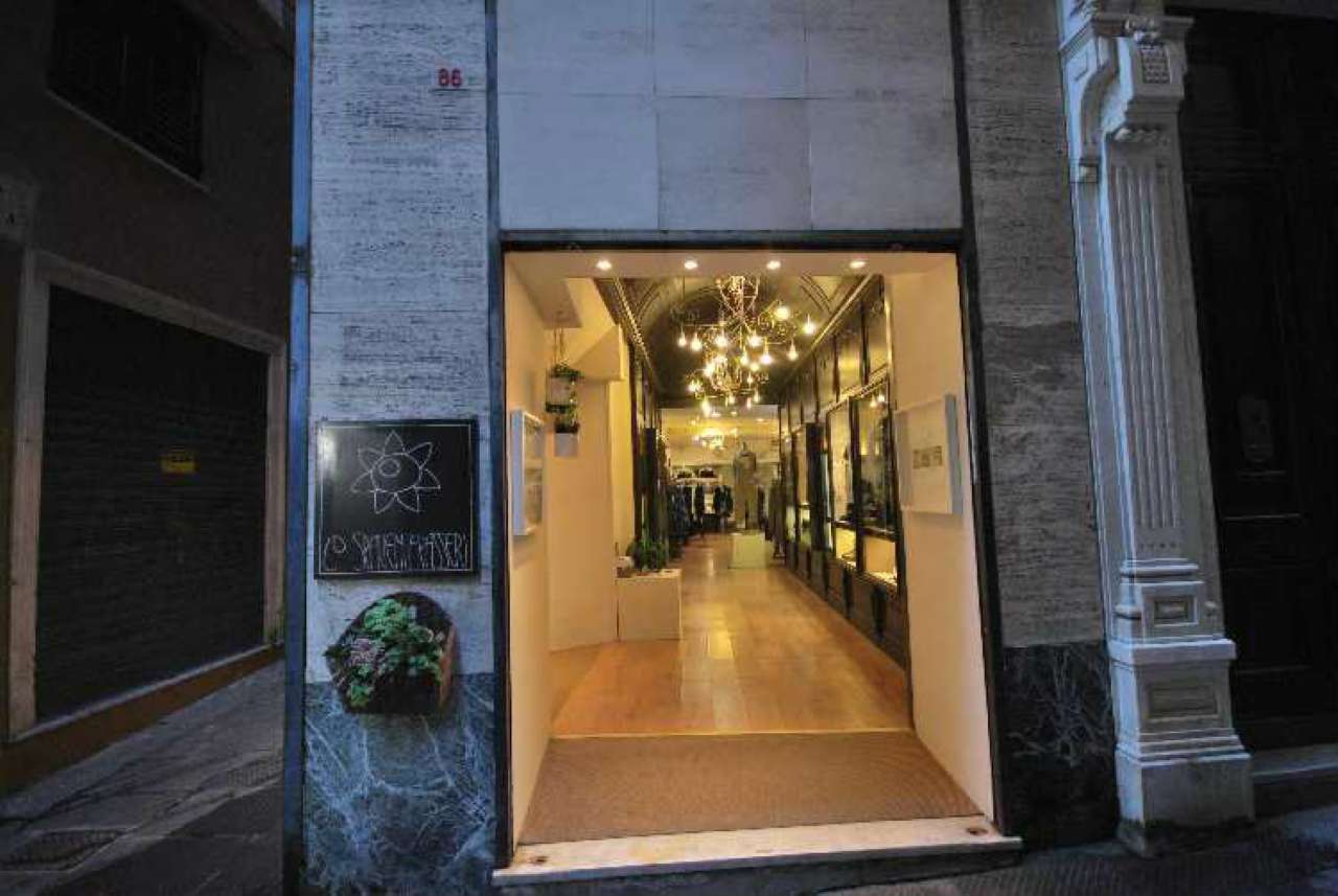 Negozio - Loc.Com. GENOVA affitto  CENTRO STORICO VIA LUCCOLI Immobiliare Pugliese S.N.C.