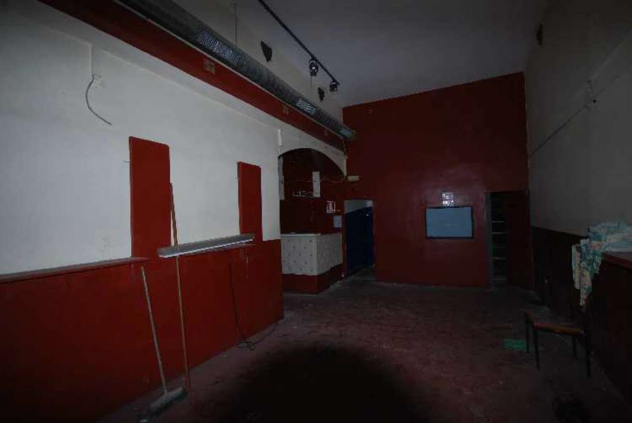 Negozio - Loc.Com. GENOVA vendita  CENTRO STORICO PIAZZA EMBRIACI Immobiliare Pugliese S.N.C.