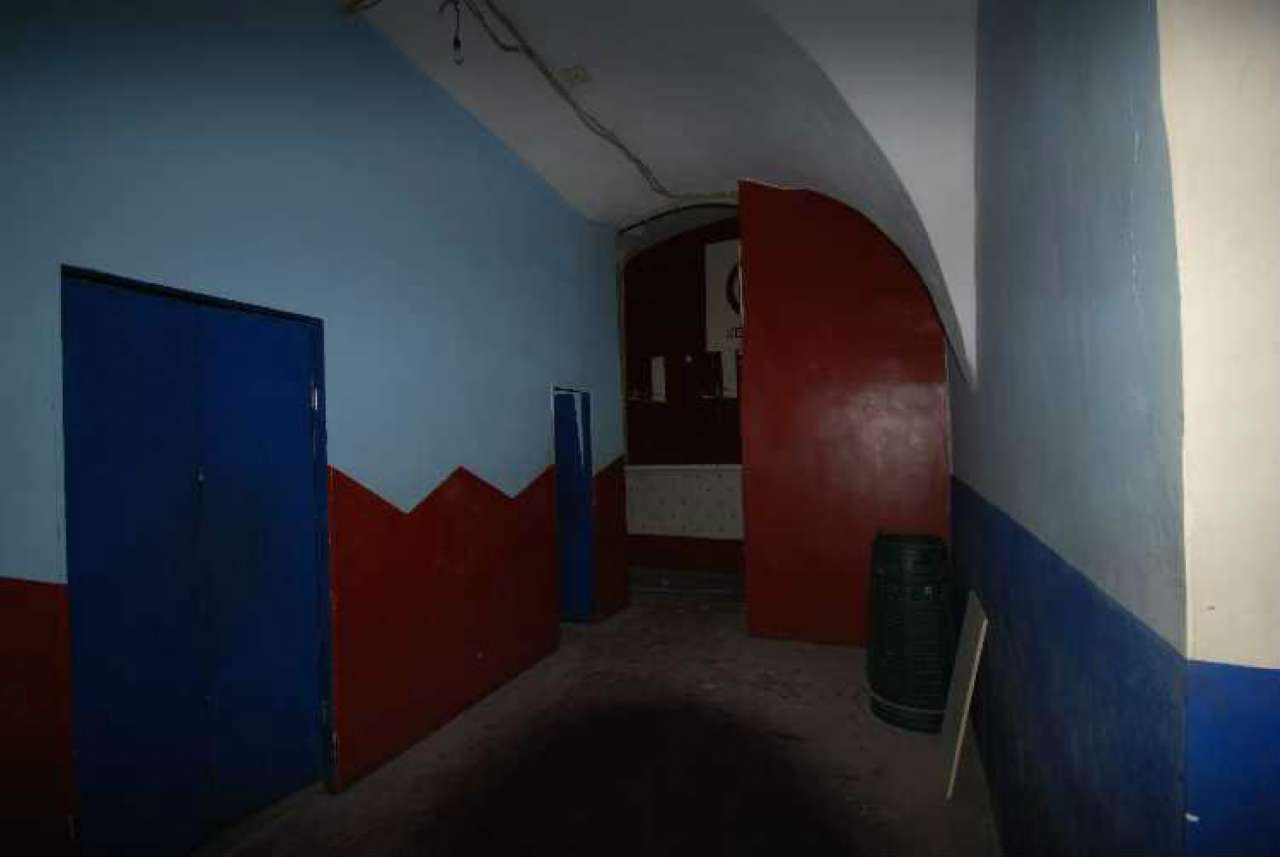 Negozio - Loc.Com. GENOVA vendita  CENTRO STORICO PIAZZA EMBRIACI Immobiliare Pugliese S.N.C.